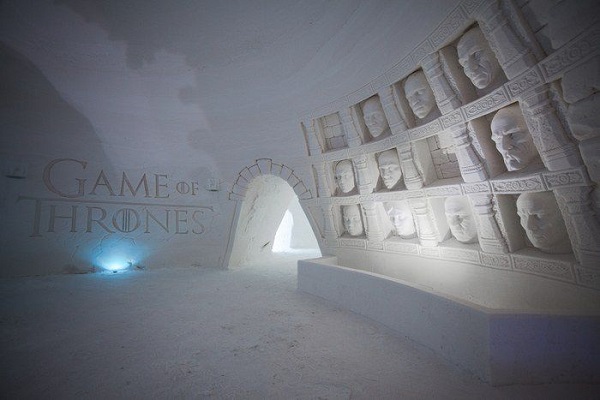 Хотел од мраз во Лапонија