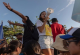 Девојчињата кои го убедиле нивниот остров Бали да ги забрани пластичните кеси
