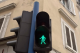 Прв тастер за активирање зелено светло за безбедно минување на пешачки