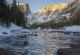 Фотограф успеал да слика ретка глетка - замрзнати бранови на езеро во Колорадо