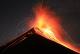 Активен вулкан во Гватемала еруптира на секои 15 минути