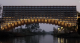 Необичен мост во Кина е совршен спој на традиционалното и модерното