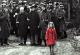 Девојчето со црвеното палто од „Шиндлеровата листа“ сега има 32 години и им помага на украинските бегалци