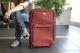 Каде поминува куферот откако ќе го оставите на аеродром?