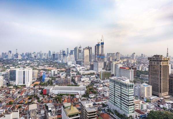 Жртва на прекумерниот развој и подземните води - Џакарта, градот кој тоне
