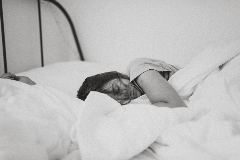 Зошто нашето тело сака да спие?