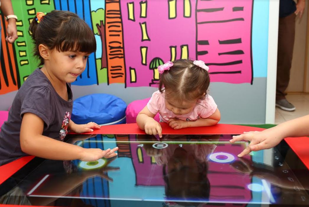 „Little Stars“: Програма за ран детски развој низ игра на малите ѕвездички