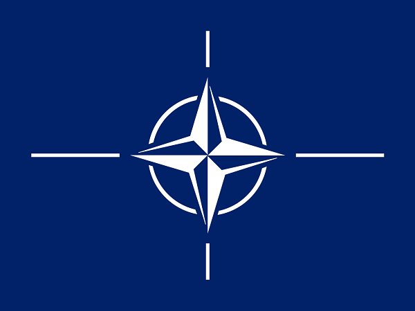 НАТО ќе оперира и во вселената