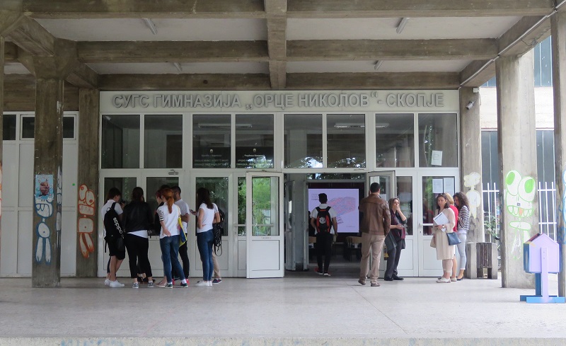 Квалификациони тестови за упис во „Орце Николов“? Директорот предлага како сите ученици да добијат фер шанса