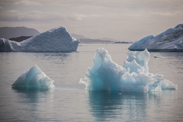 Топењето на мразот на Гренланд ја помина точката од која нема враќање