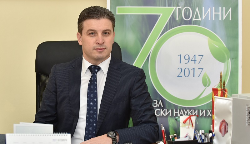 Проф. д-р Вјекослав Танасковиќ, декан: Зошто да студирате на Факултетот за земјоделски науки и храна?