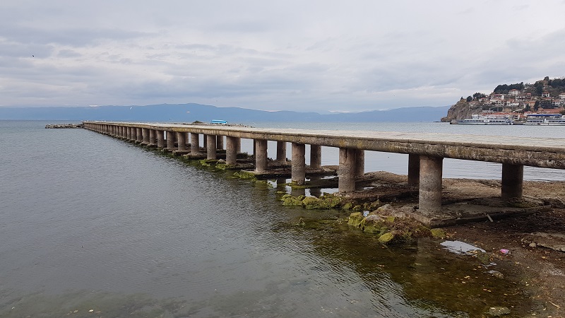 Причините за ниското ниво на водата на Охридското Езеро ги објаснува консултантот Данчо Узунов