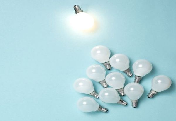 Емпатијата, доброто справување со емоциите и интровертноста се неколку знаци за различни видови интелигенција