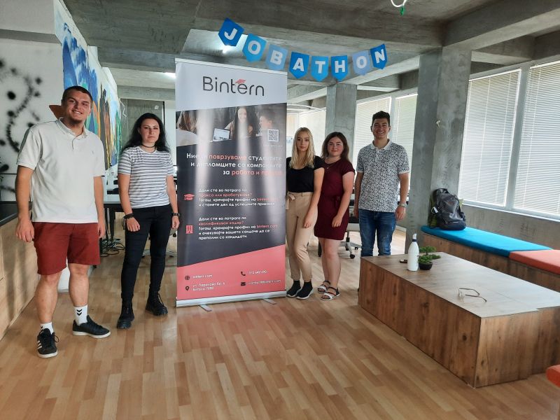 „Бинтерн“ е македонскиот „Линкдин“, ги поврзува студентите со компаниите