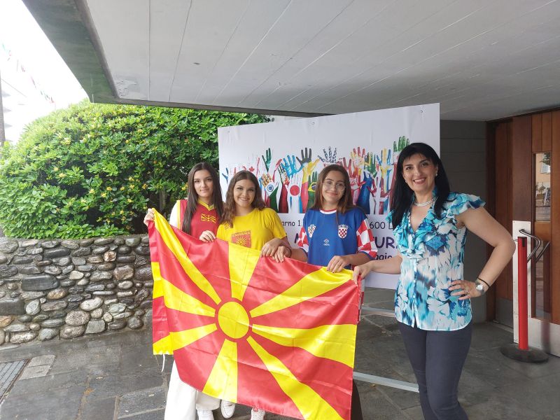 „Швајцарците учат македонски од почит кон нас“, вели Ана Тимовска-Митрева, наставничка по македонски јазик во Швајцарија