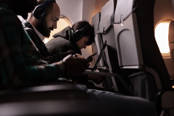 Дали е безбедно да се користи безжичен интернет во авион?