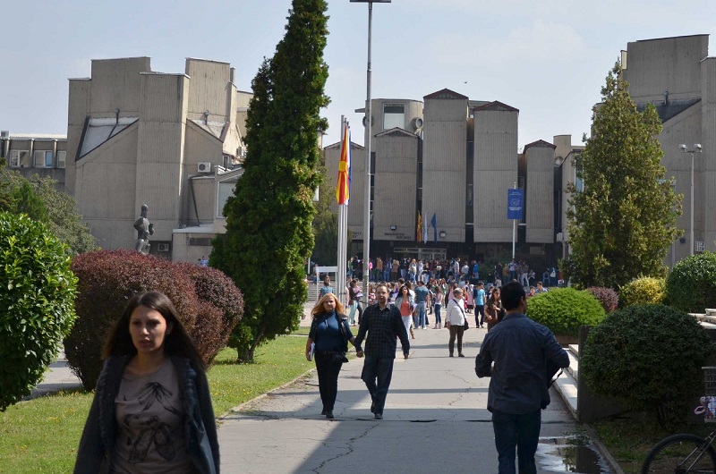 Анкета за матуранти: Дали и каде ќе студирате?