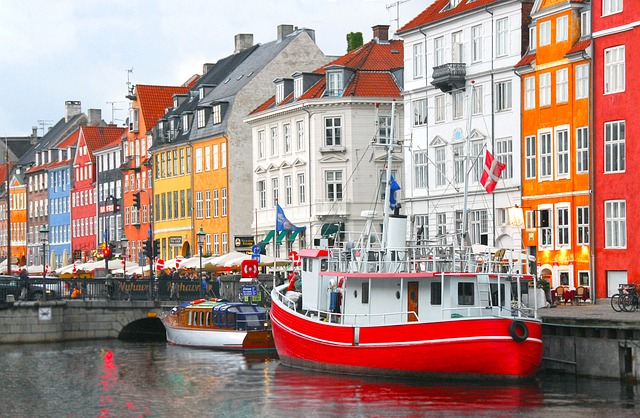 Данците ги заменуваат климатизерите со морска вода