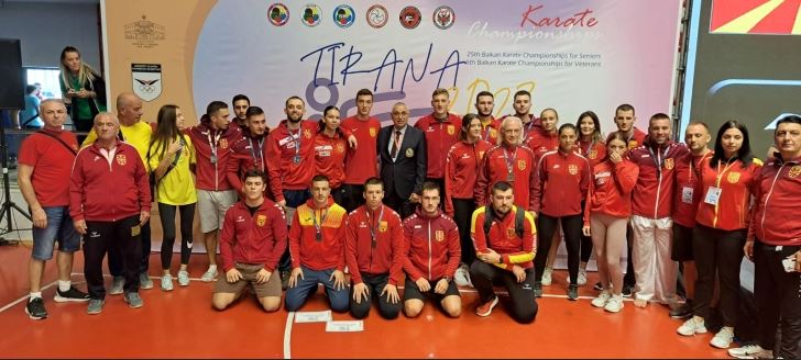 Девет медали за македонските каратисти на Балканијадата во Тирана