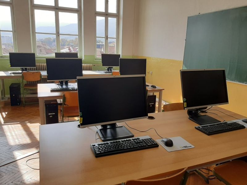 Концепцијата за испити на крајот од средното образование ќе се применува дури по три години од донесувањето