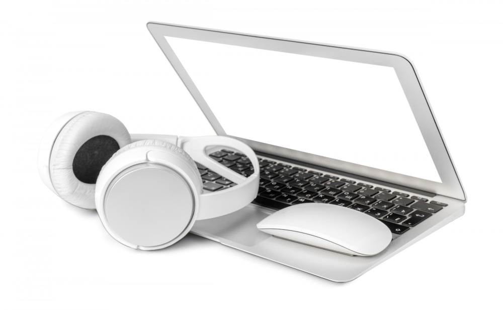 Владата ќе доделува ваучери од 250 евра за студенти за набавка на електронски уреди