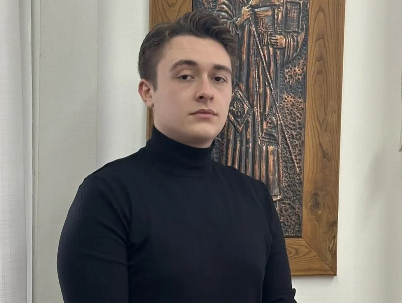 Студентите бараат еден наместо два индекса и бесплатен и функционален градски и меѓуградски јавен превоз, вели Димитар Атанасовски, студентски лидер при УКЛО