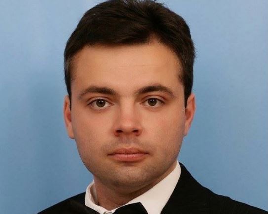 Соодветни и стручни наставни кадри