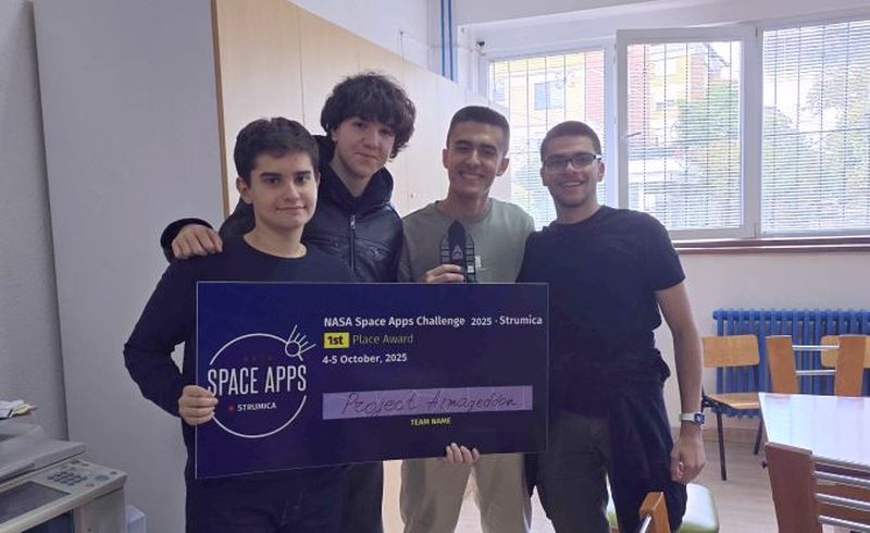 Средношколци од Битола за еден ден изработија апликација која прецизно ги предвидува последиците од удар на астероид врз Земјата, користеа програми што сами ги совладале