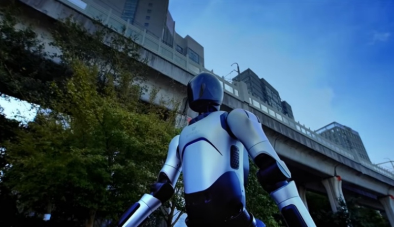 Хуманоиден робот постави Гинисов рекорд - самостојно испешачи 106 км