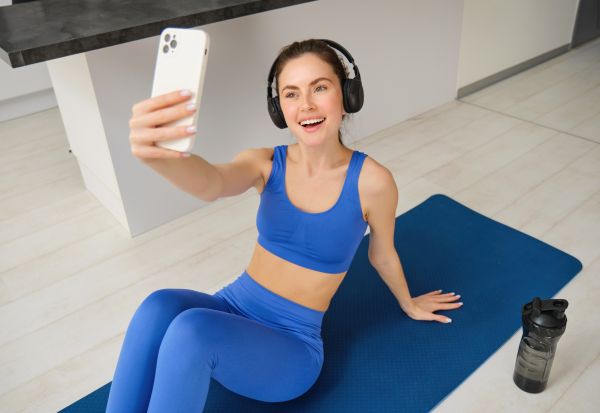 Кога споделувањето селфиња од фитнес-сала станува загрижувачко?