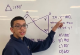16-годишно момче го користи „Тик Ток“ за видео-лекции по математика и наука