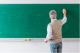 МОН апелира училиштата и општините да им ги исплатат прекувремените часови на наставниците