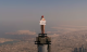 Креативна и храбра кампања! „Емирејтс“ качија стјуардеса на врвот на Бурџ Халифа