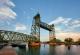 За да помине суперјахтата на Џеф Безос, ќе демонтираат историски мост во Ротердам