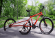 Дизајниран велосипед со задно тркало поделено на две полутркала