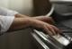 Пеењето и свирењето на инструмент помагаат да се зачува здравјето на мозокот во староста